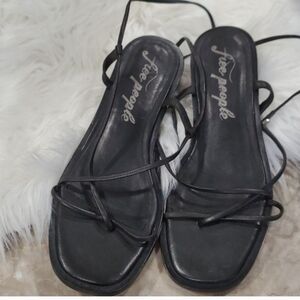 Nwot Free people black strappy sandals size 38 us 8